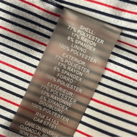 Elegant Tommy Hilfiger Navy Women's Blazer - size 6 - Picture 7 of 8